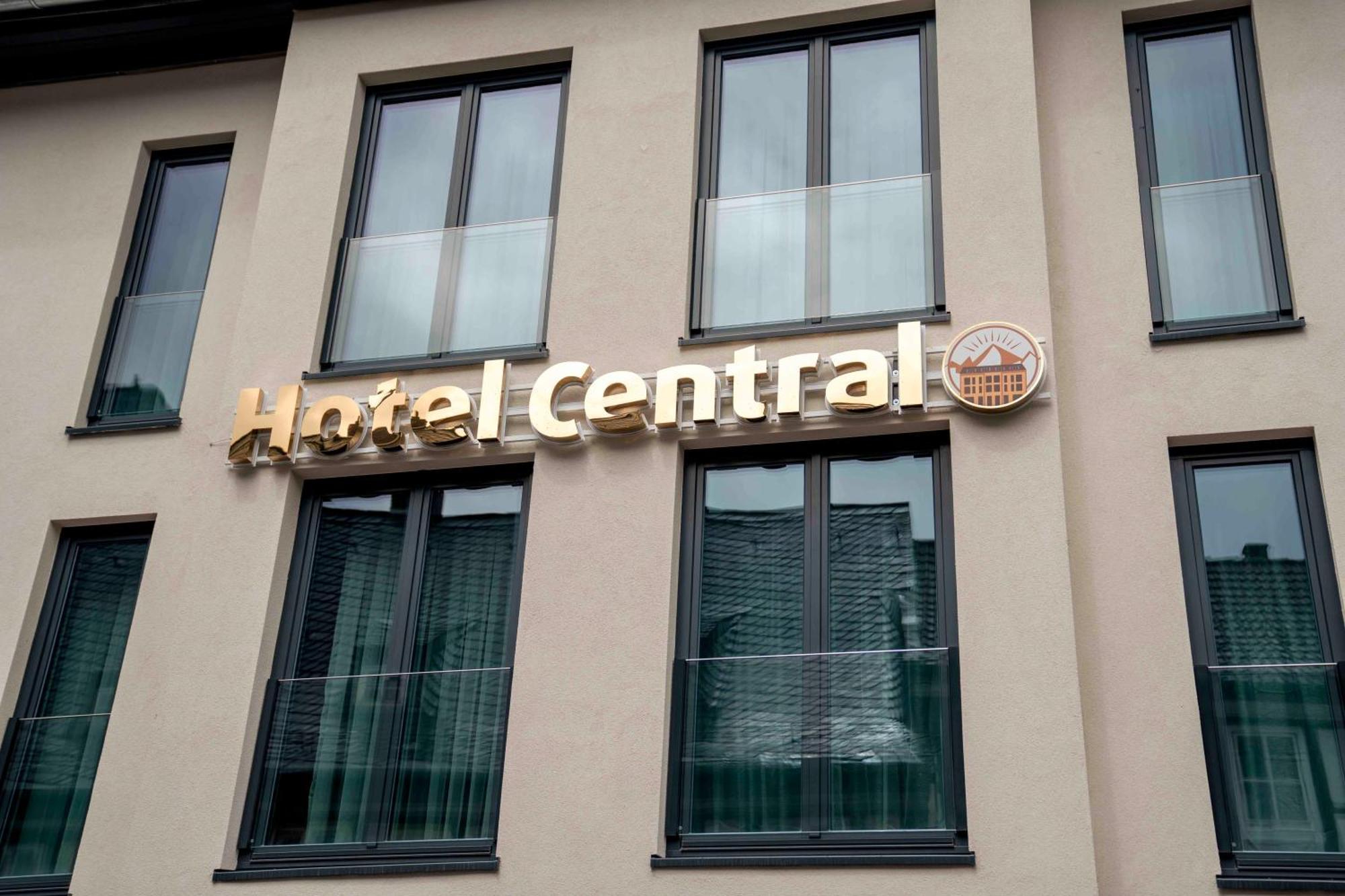Central Hotel & Lounge Adult Only Гослар Экстерьер фото