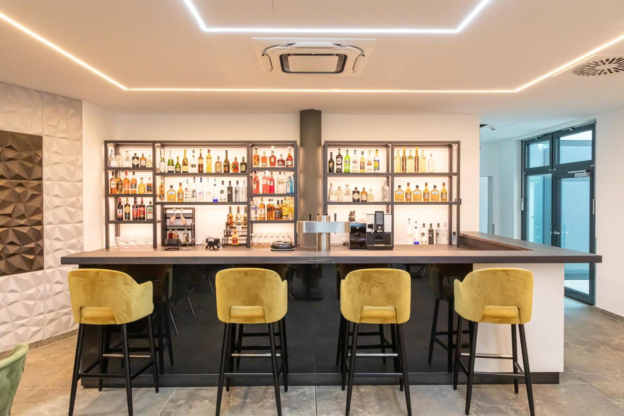 Central Hotel & Lounge Adult Only Гослар Экстерьер фото